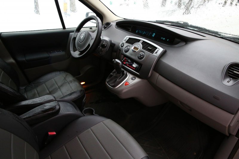 Renault Scenic 2004 салон