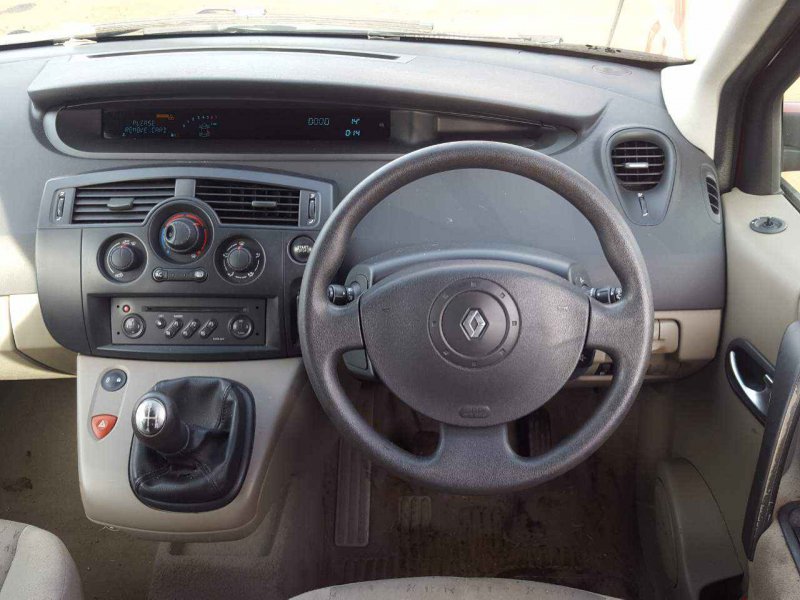 Renault Scenic 3 салон