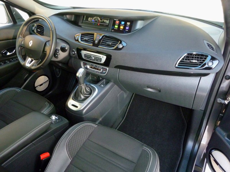 Renault Scenic 2 салон
