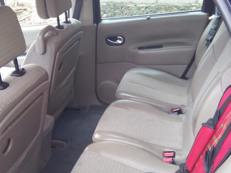 Renault Grand Scenic 2004