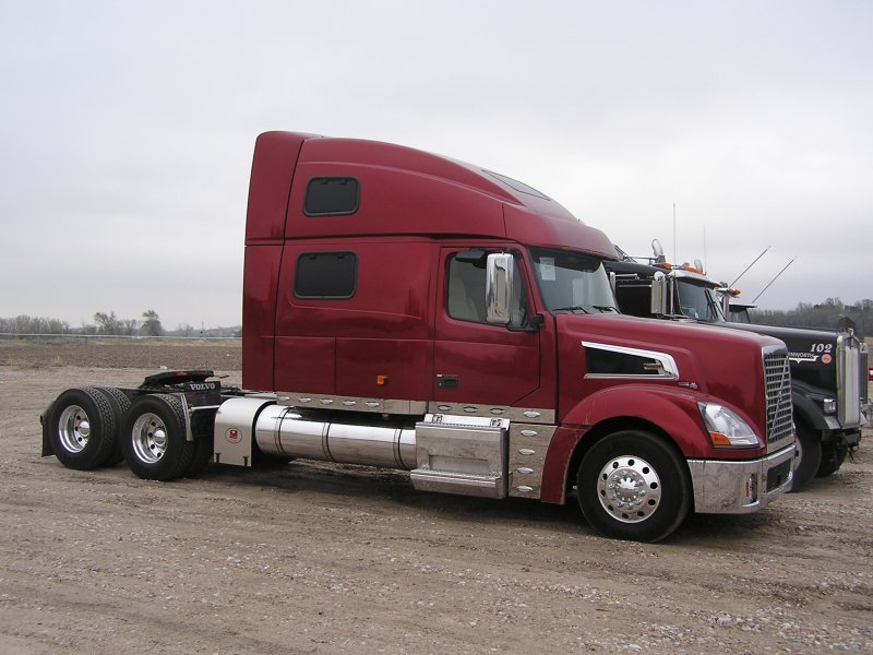 Volvo VT 880 Customs