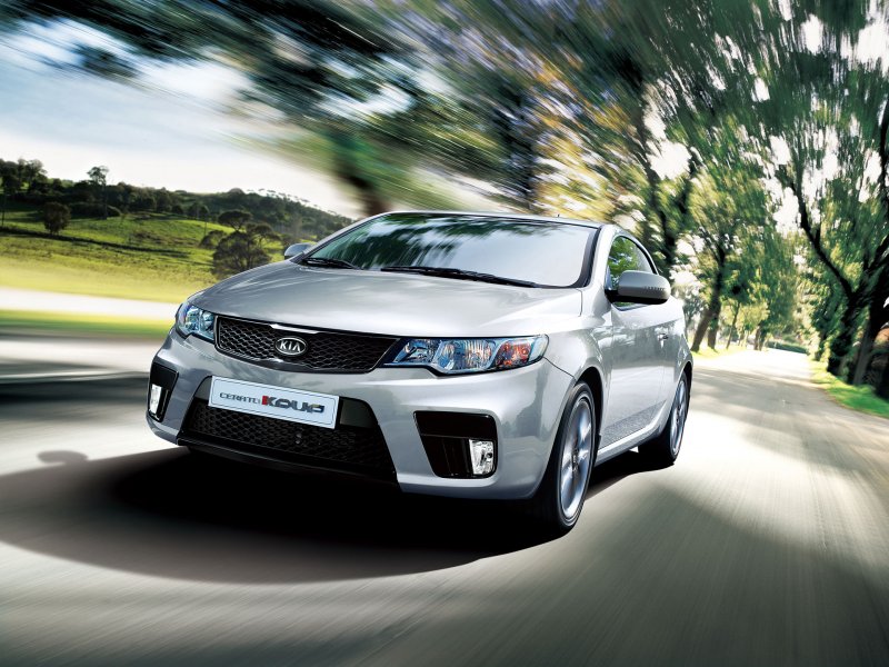 Машина Kia Cerato