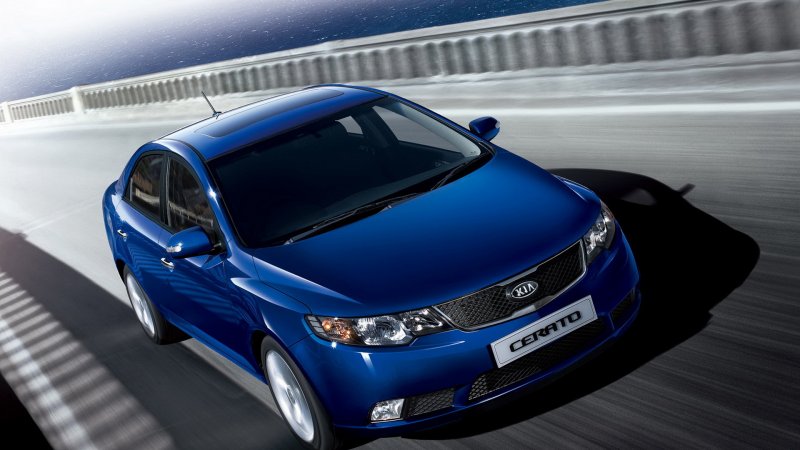 Машина Kia Cerato