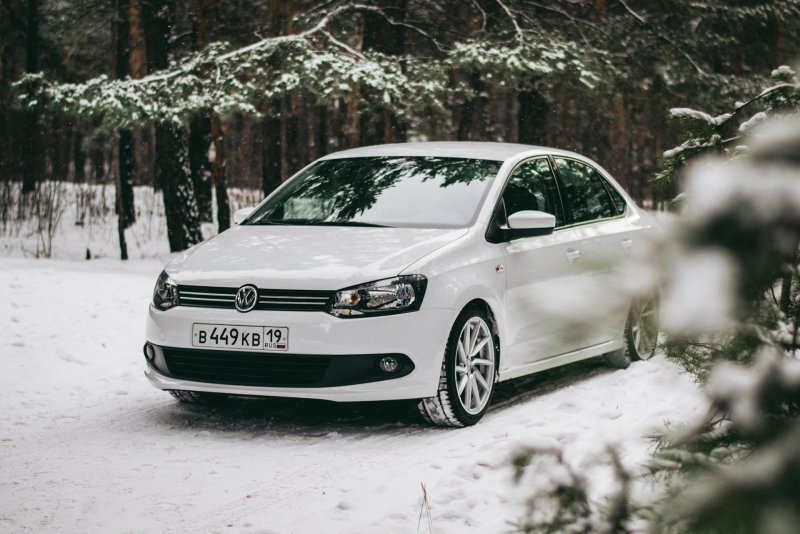 Volkswagen Polo sedan