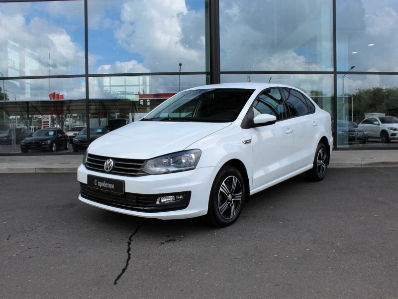 Volkswagen Polo 2018 белый