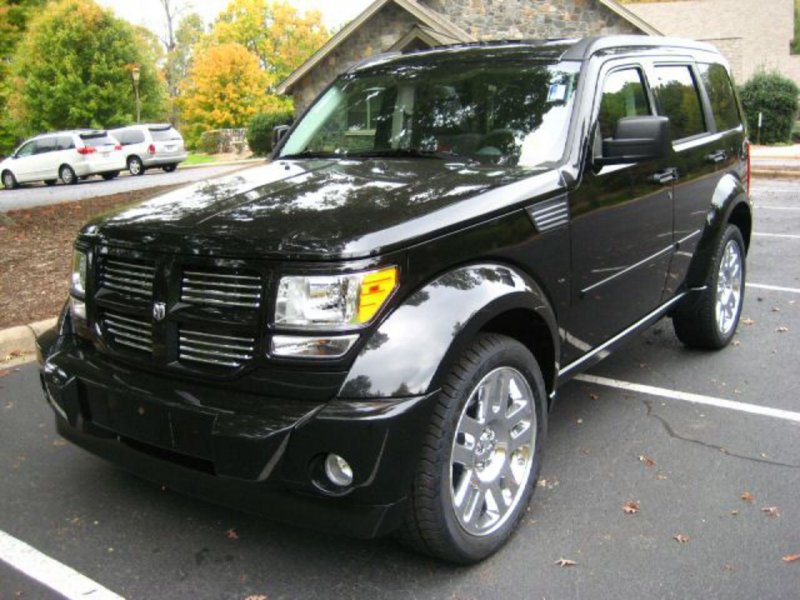 Штатная магнитола dodge Nitro 2007