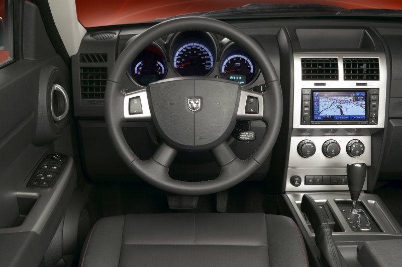 Dodge Nitro 2007