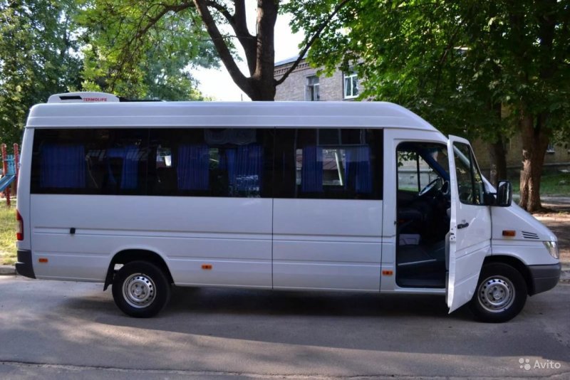 Mercedes-Benz Sprinter 18 мест