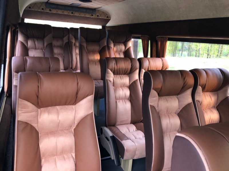Mercedes Sprinter 18 мест
