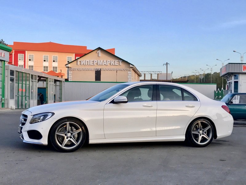 Mercedes w205 r19