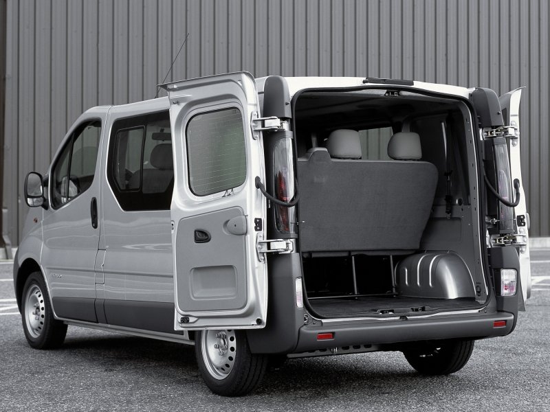 Nissan Primastar 2002