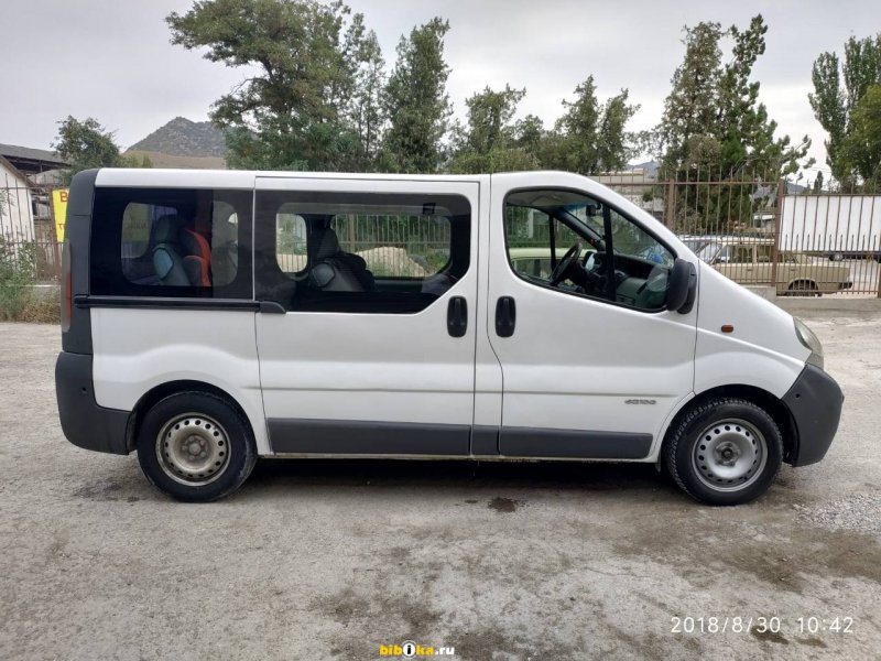 Nissan Primastar, 2004