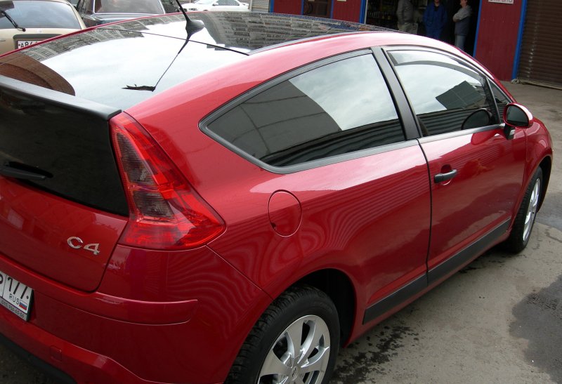 Citroen c4 Coupe дефлектор