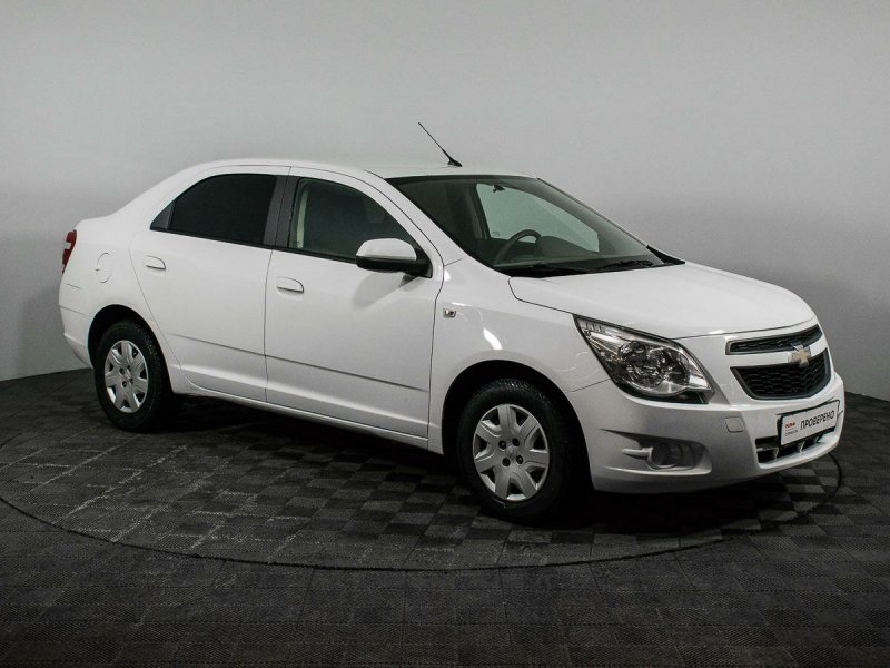 Chevrolet Cobalt 2014 White