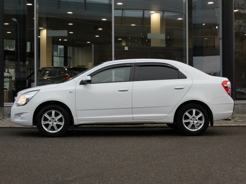 Chevrolet Cobalt 2014 White