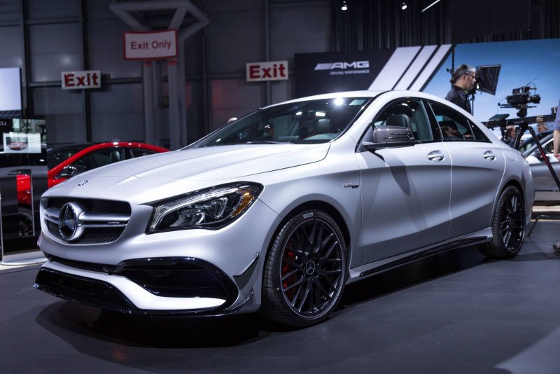 Мерседес CLA 45 AMG