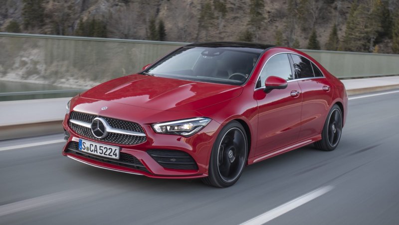 Мерседес Бенц CLA 250 Coupe
