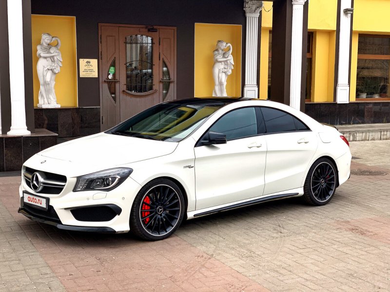 Мерседес-Бенц CLA 45 AMG