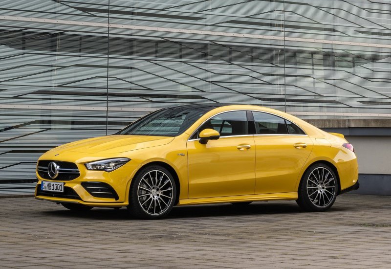 Mercedes Benz CLA 35 AMG