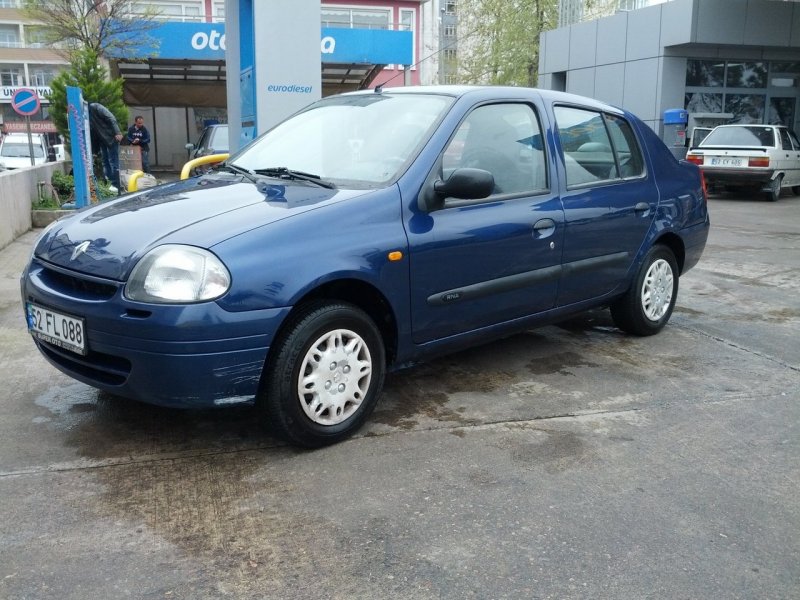Renault Clio symbol 1.4 2005