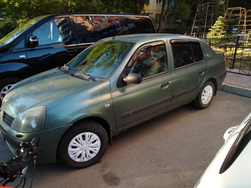 Рено Симбол 1.4 2004