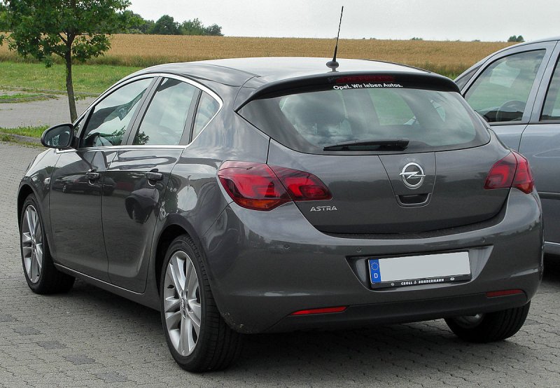 Opel Astra j