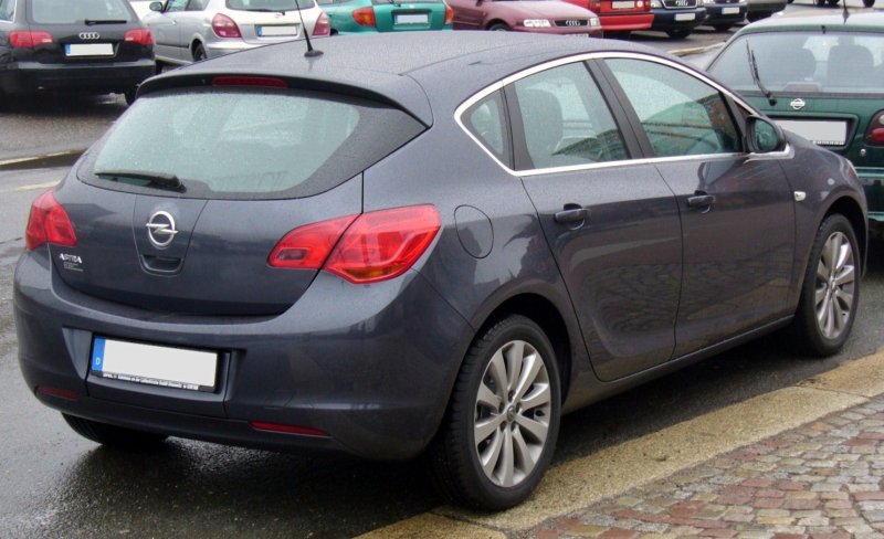 Opel Astra j