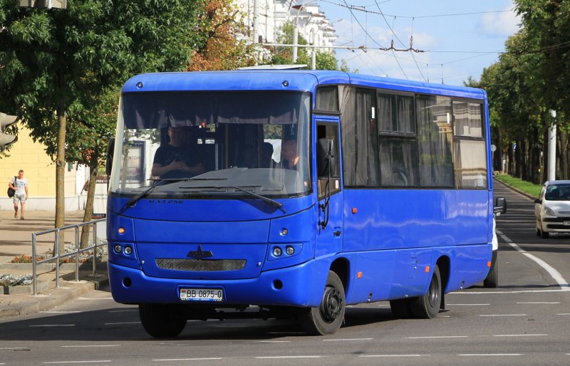 МАЗ-256 автобус