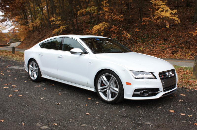 Audi s7 White