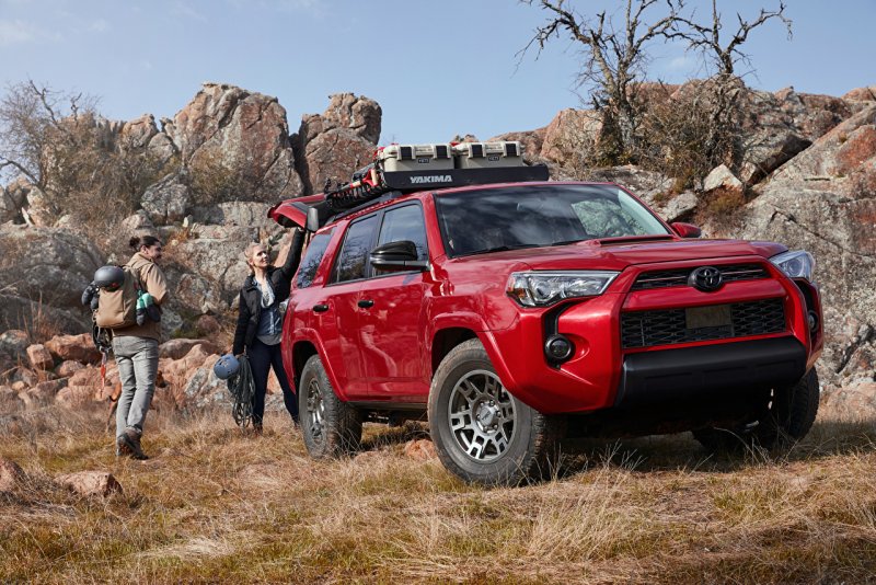 Тойота 4runner 2020
