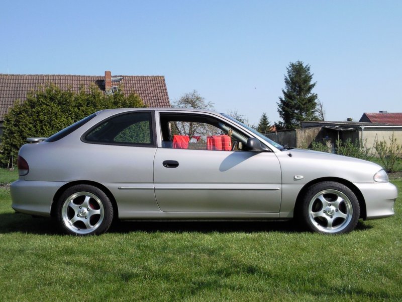 Hyundai Accent купе
