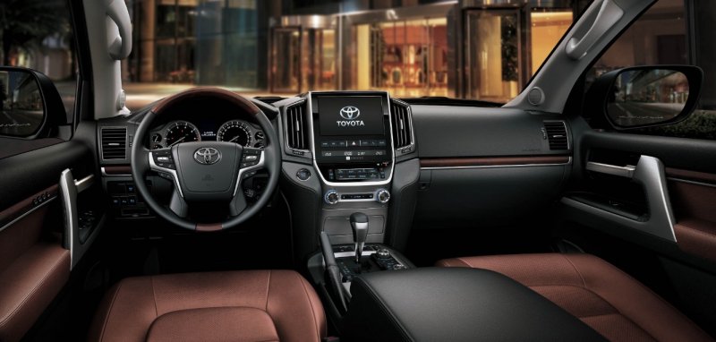 Toyota Land Cruiser 200 2021 салон