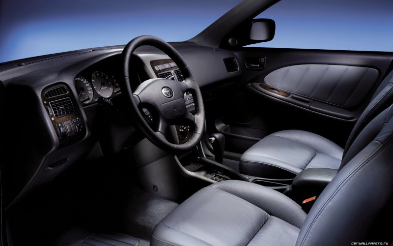 Toyota Avensis 1997 салон