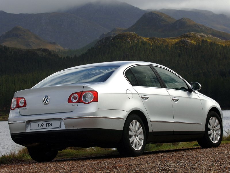 Volkswagen Passat b6 седан