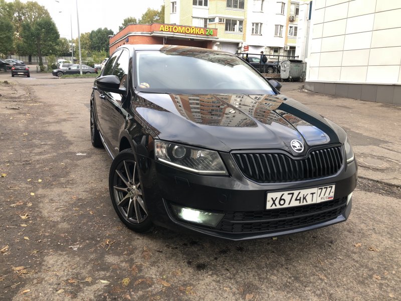 Skoda Octavia 2015 Black