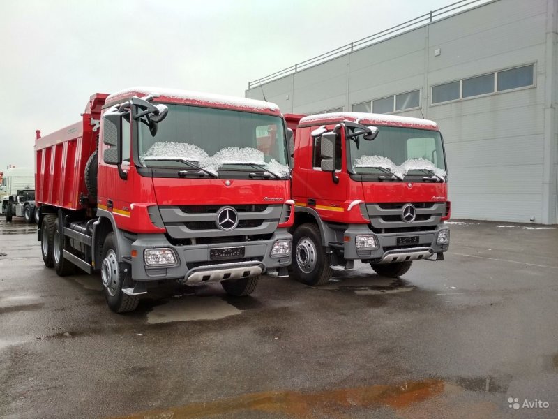 Самосвал Mercedes-Benz Actros 3341