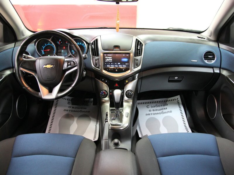 Chevrolet Cruze 2013 1.8 автомат