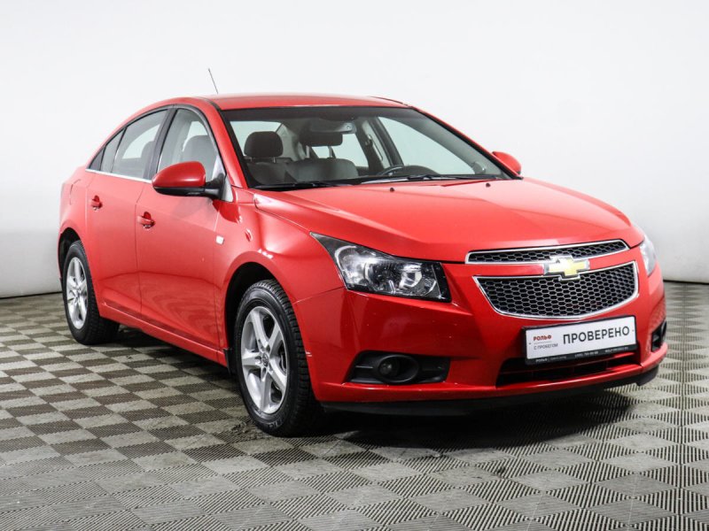 Chevrolet Cruze 2013 1.8 автомат серого цвета