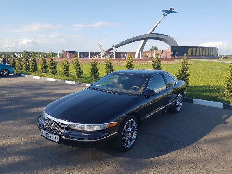 Lincoln Mark x 2004