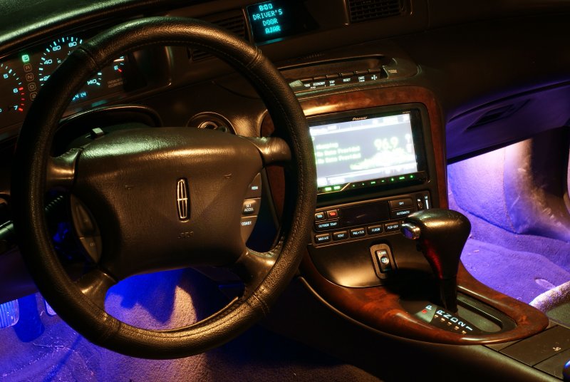 Lincoln Mark 8 салон