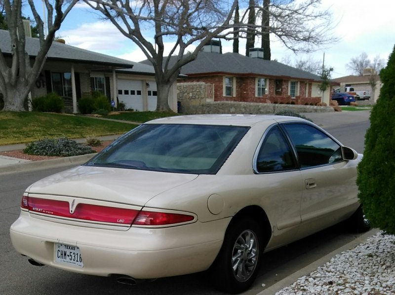 Lincoln Continental 1994 салон
