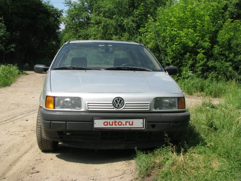 Volkswagen Passat b3 седан 1988