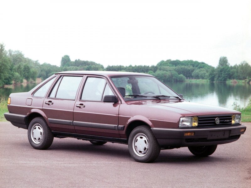 Volkswagen Passat b2 седан