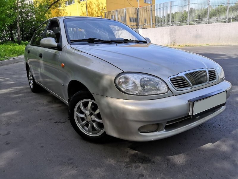 Шевроле Ланос 2008 серебристый