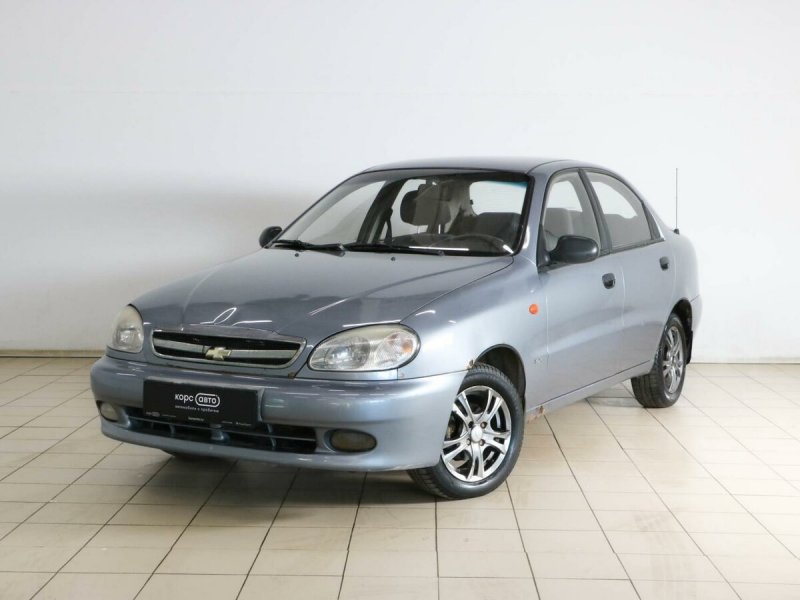 Chevrolet lanos серебристый