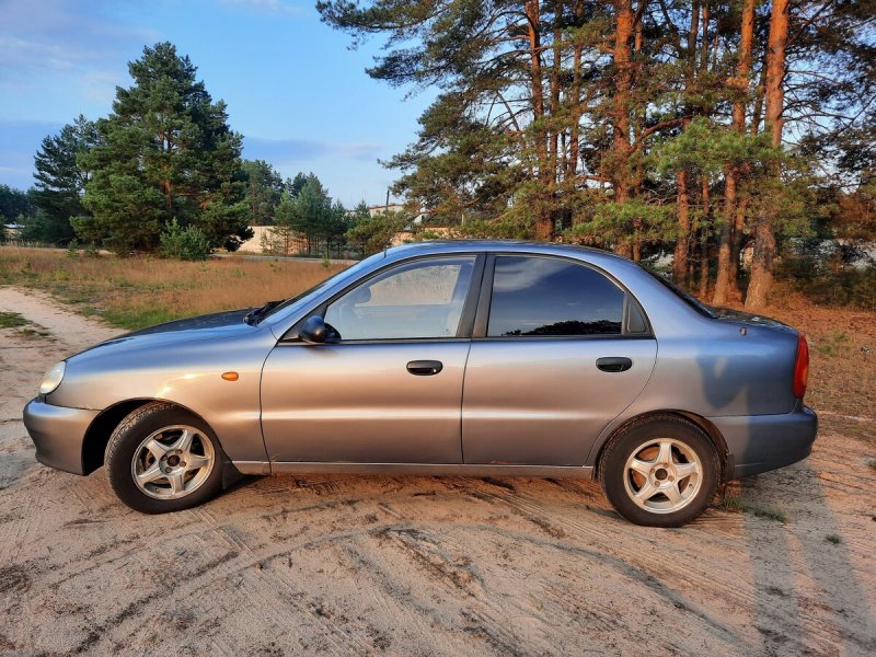 Chevrolet lanos 1.5 МТ
