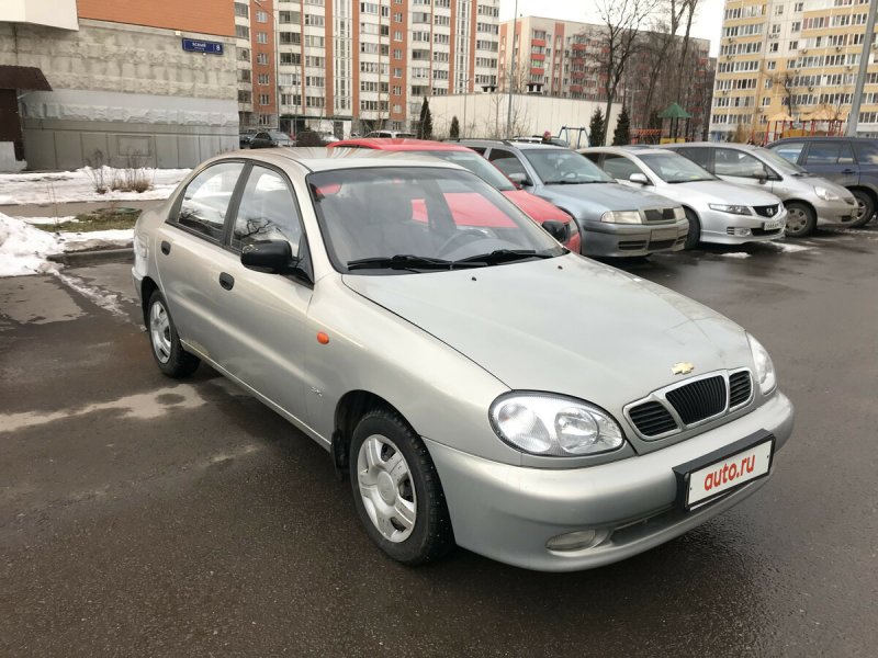 Шевроле Ланос чёрный матовый