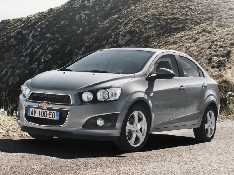 Chevrolet Aveo (t300) 2011