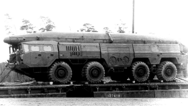 Транспортная машина МАЗ 543 М
