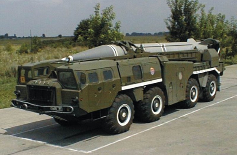 Ракетный тягач МАЗ 543